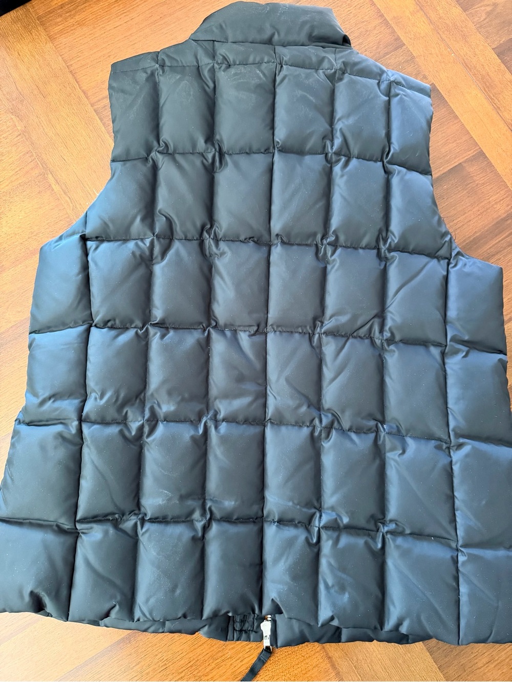 Puffer Vest - Picture 2 of 3